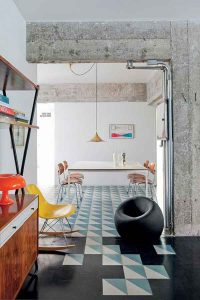 TRANSIÇÃO ENTRE PISOS DA SALA E COZINHA